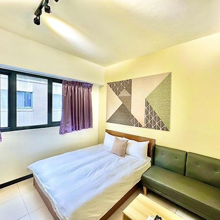 一中北極熊 Apartment Тайджун Екстериор снимка