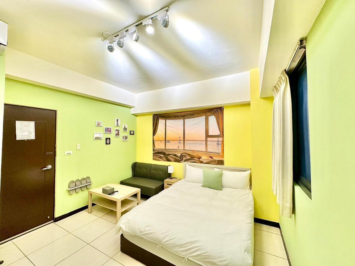 一中北極熊 Apartment Тайджун Екстериор снимка