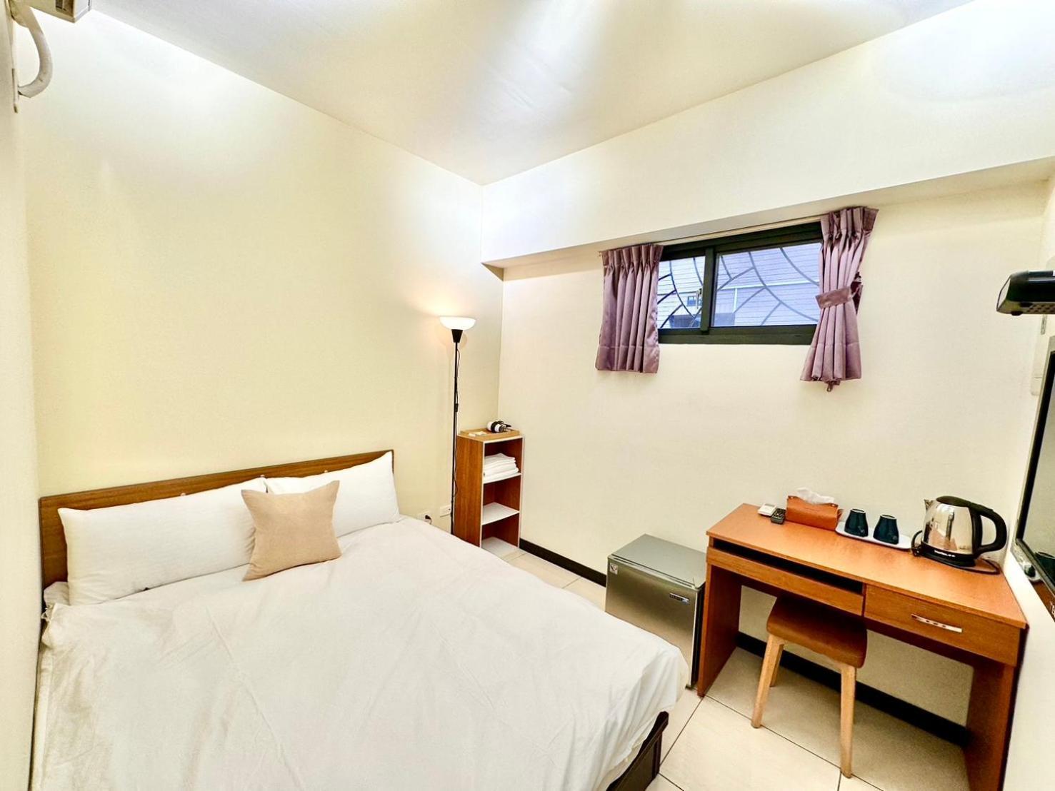 一中北極熊 Apartment Тайджун Екстериор снимка