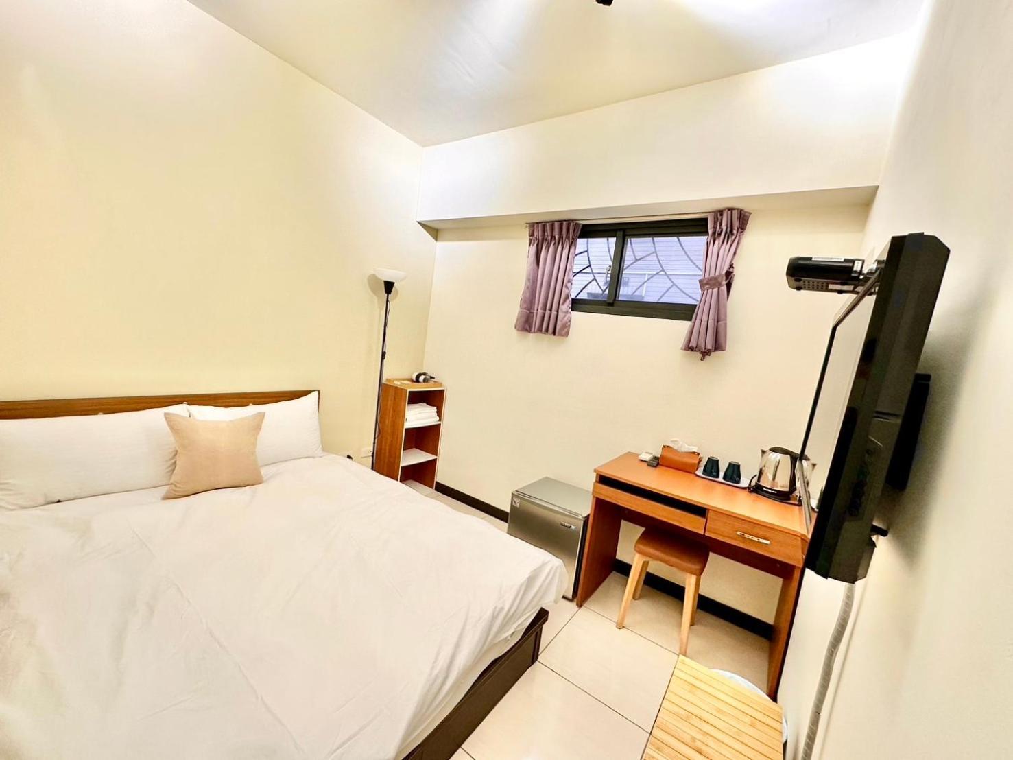 一中北極熊 Apartment Тайджун Екстериор снимка