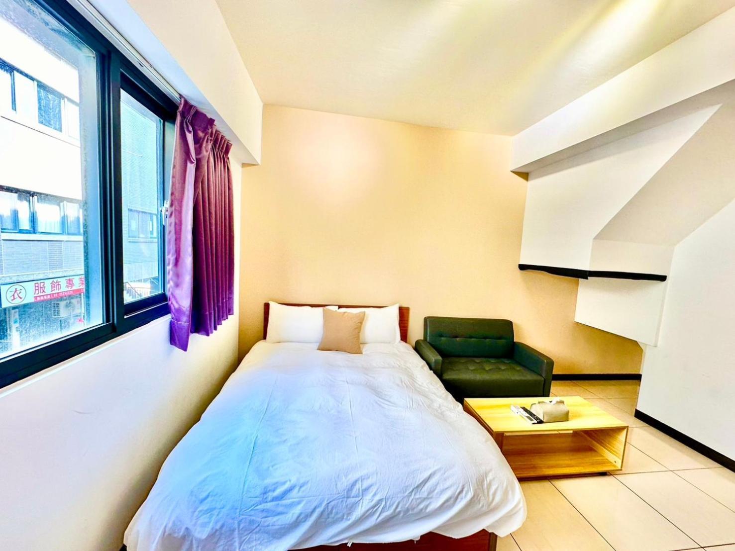 一中北極熊 Apartment Тайджун Екстериор снимка