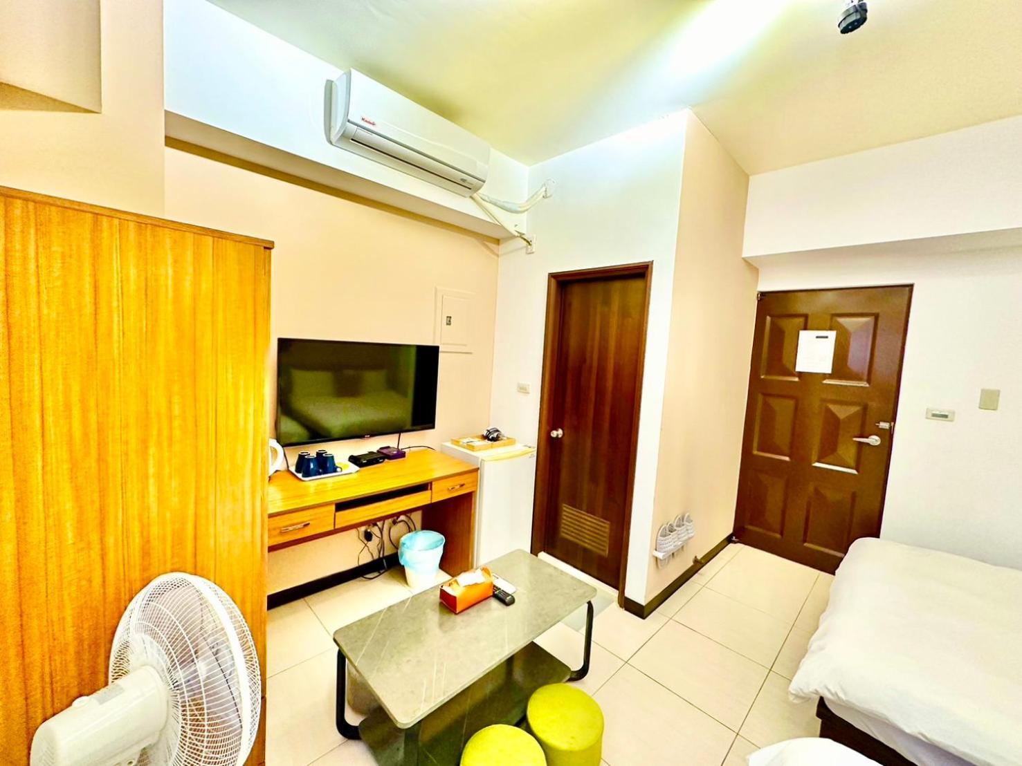 一中北極熊 Apartment Тайджун Екстериор снимка
